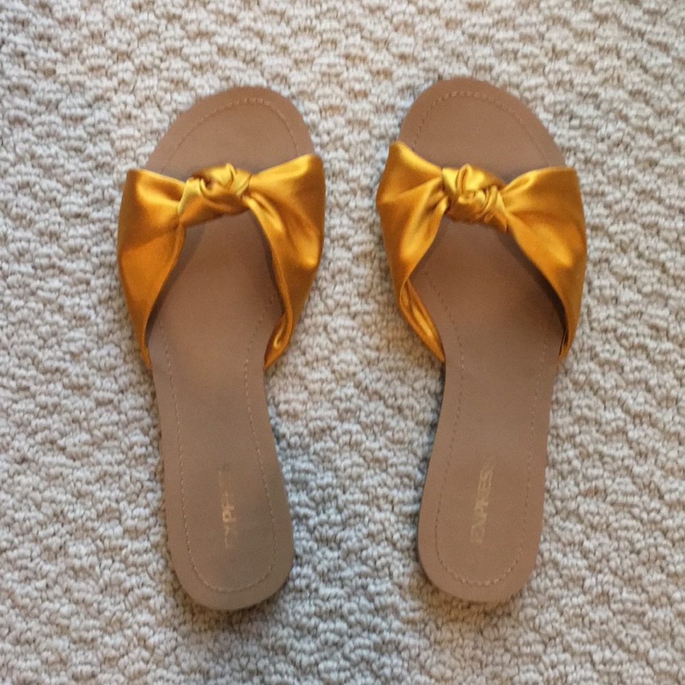 Express Knot Slide Sandals